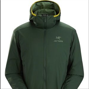 brand new Arcteryx conifer green atom lt jacket size s